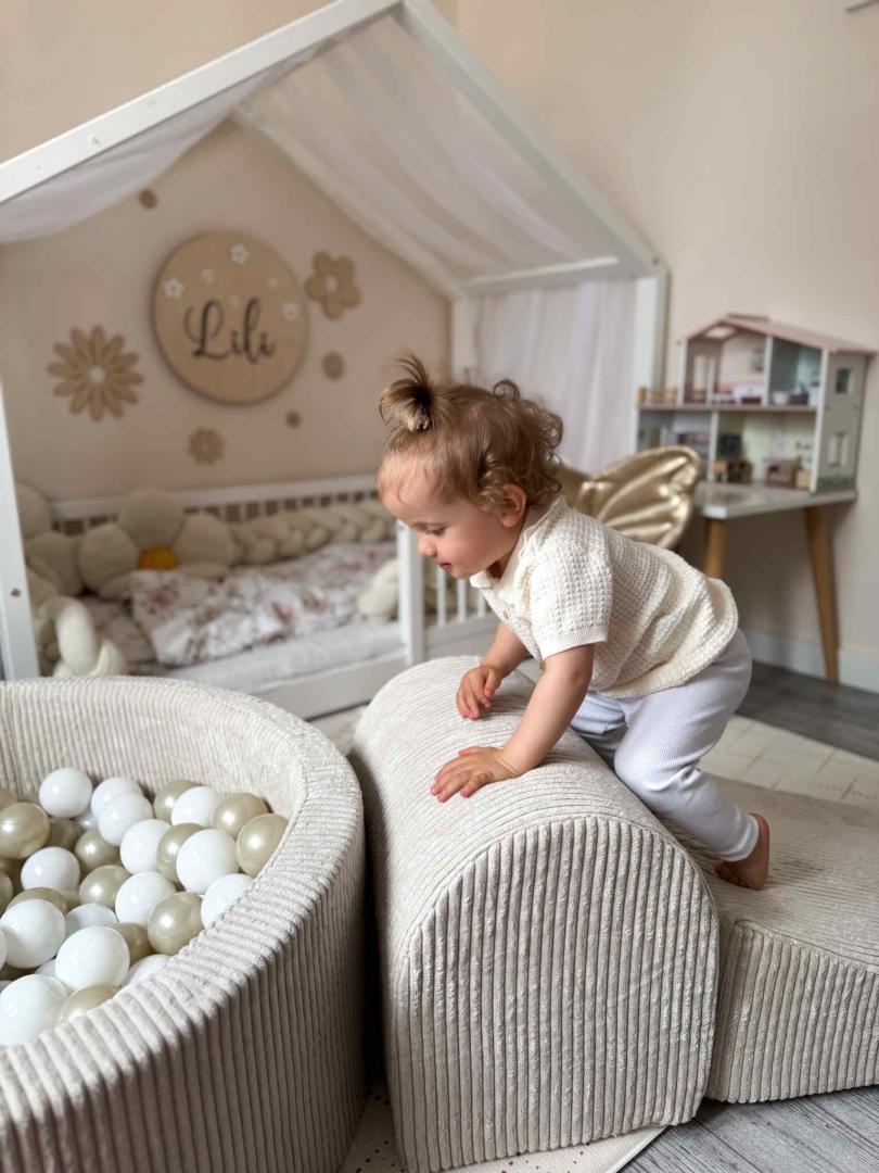 d813403b9af7dce3821fdd3d37ee4fc9