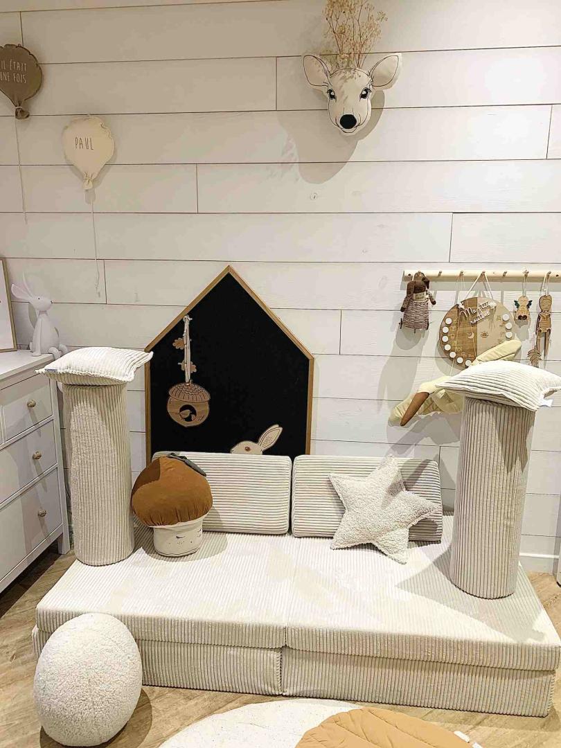 80a66899df4c4fbad9866df643933b05