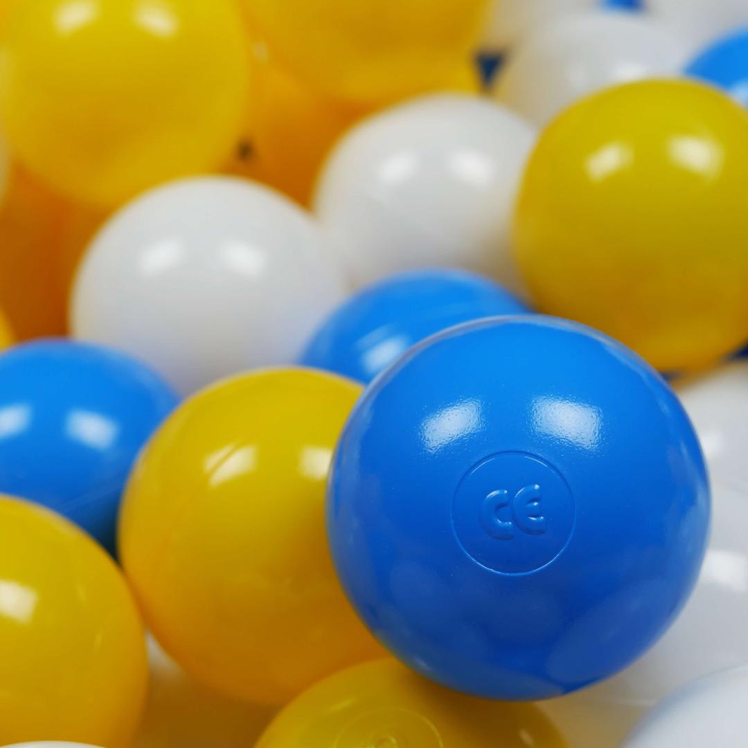 Mimii-Piłki-białe-żółte-błękitne.JPG