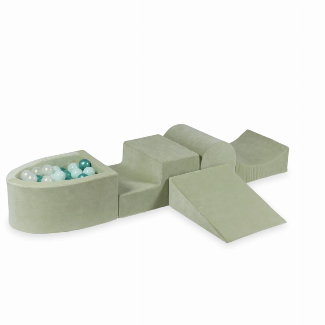 tp378-mimii-piankowy-plac-zabaw-z-gorka-velvet-soft-jasnomietowy-100-pilek-jasnomiętowe-opalizujące-metaliczny-turkus.jpeg