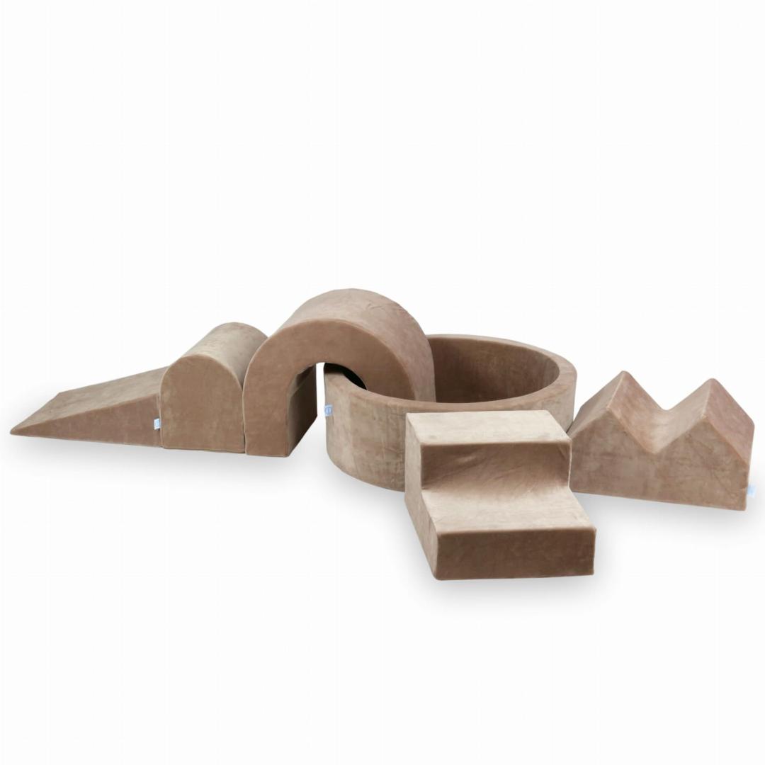tp514-mimii-piankowy-plac-zabaw-z-basenem-90x30-Velvet-Soft-Ciemny-Beżowy+5-elementów-bez-piłek.jpeg