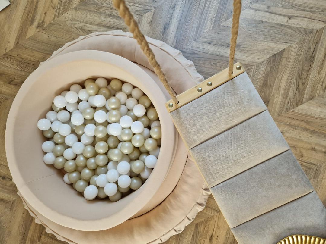 1ccae9157e3ed748abc2e74769a0a385